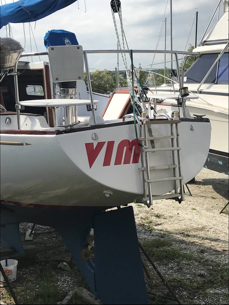 1970 Pearson 33 Boat Lettering from Kipp V, RI