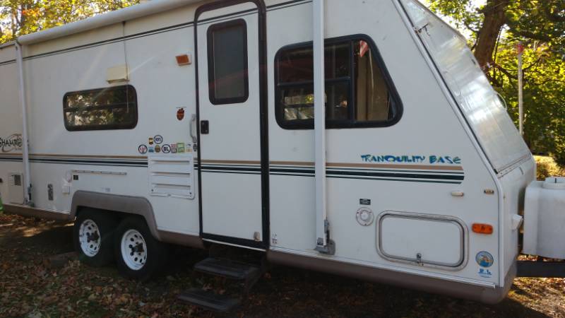 2003 Forest River Shamrock 23 ft Hybrid Hybrid Camper Lettering from Dennis P, NY