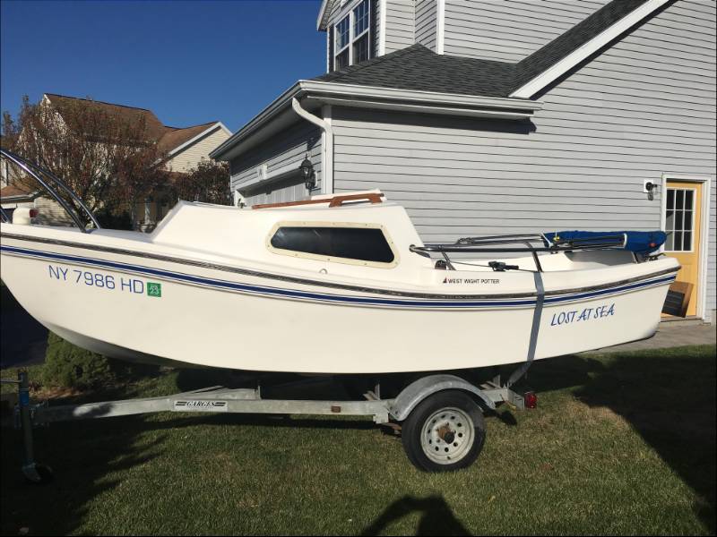 1995 WWP15 Sail Boat Lettering from ROBERT H, NY